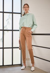 ICHI IHKATE PA2 - Calças de fato de treino - thrush