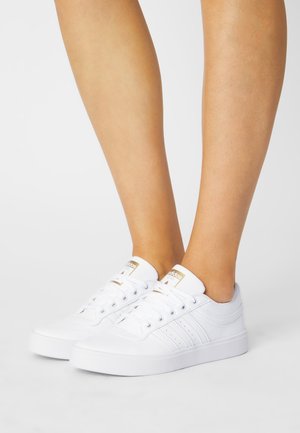 adidas Originals, Baskets basses - white