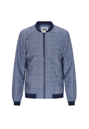 Bomber jacket navy con un patrón texturizado y moteado, cierre completo en la parte delantera, puños y cintura de canalé. Incluye bolsillos laterales.