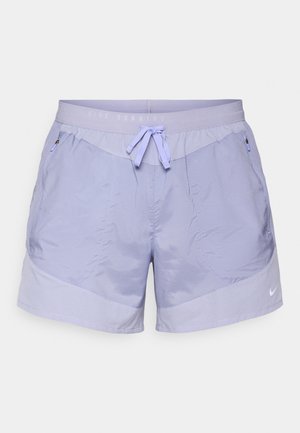 Lichtpaarse Nike hardloopshorts met een aantrekkoord in de taille, zijzakken en een ademende, gestructureerde stof aan de zoom.