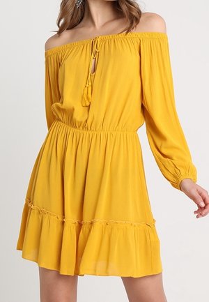 Robe de jour - mustard yellow