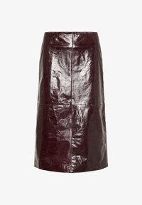 Odabrano, shiny tawny port