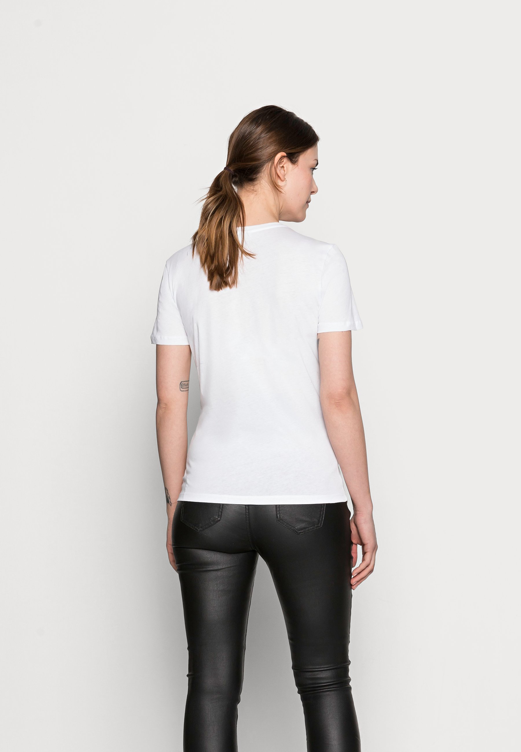 Damen PCMKIROLA TEE - T-Shirt print Damen PCMKIROLA TEE - T-Shirt print