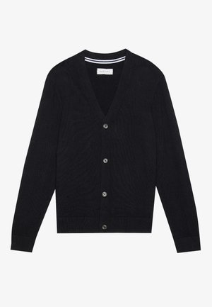 Schwarze Strickjacke mit V-Ausschnitt, langen Ärmeln und fünf Knopfverschlüssen. Besitzt gerippte Bündchen und einen gerippten Saum, eine gestrickte Textur und dezente Streifendetails im Kragen.