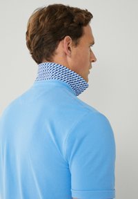 Hackett London SWIM TRIM BOX - Polotričko - marina