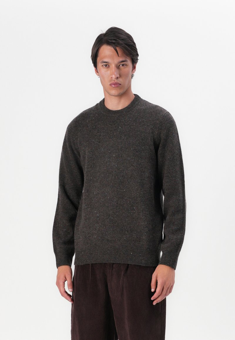 Barbour TAINSBURY CREW NECK  - Pulóver - dark oak