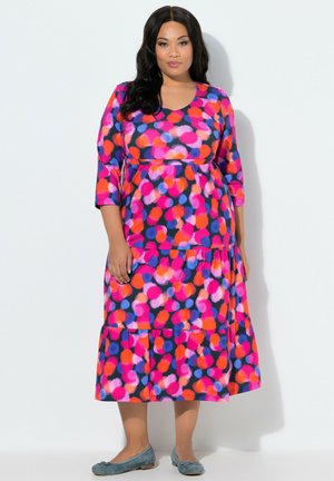 DOT A-LINE POCKET - Jerseykjole - black