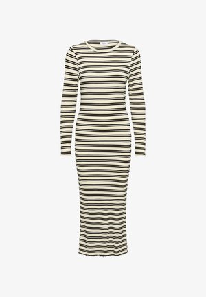 Robe à manches longues noire et crème rayée en tissu côtelé, au design ajusté, longueur mi-mollet, avec un col arrondi et un ourlet effiloché.