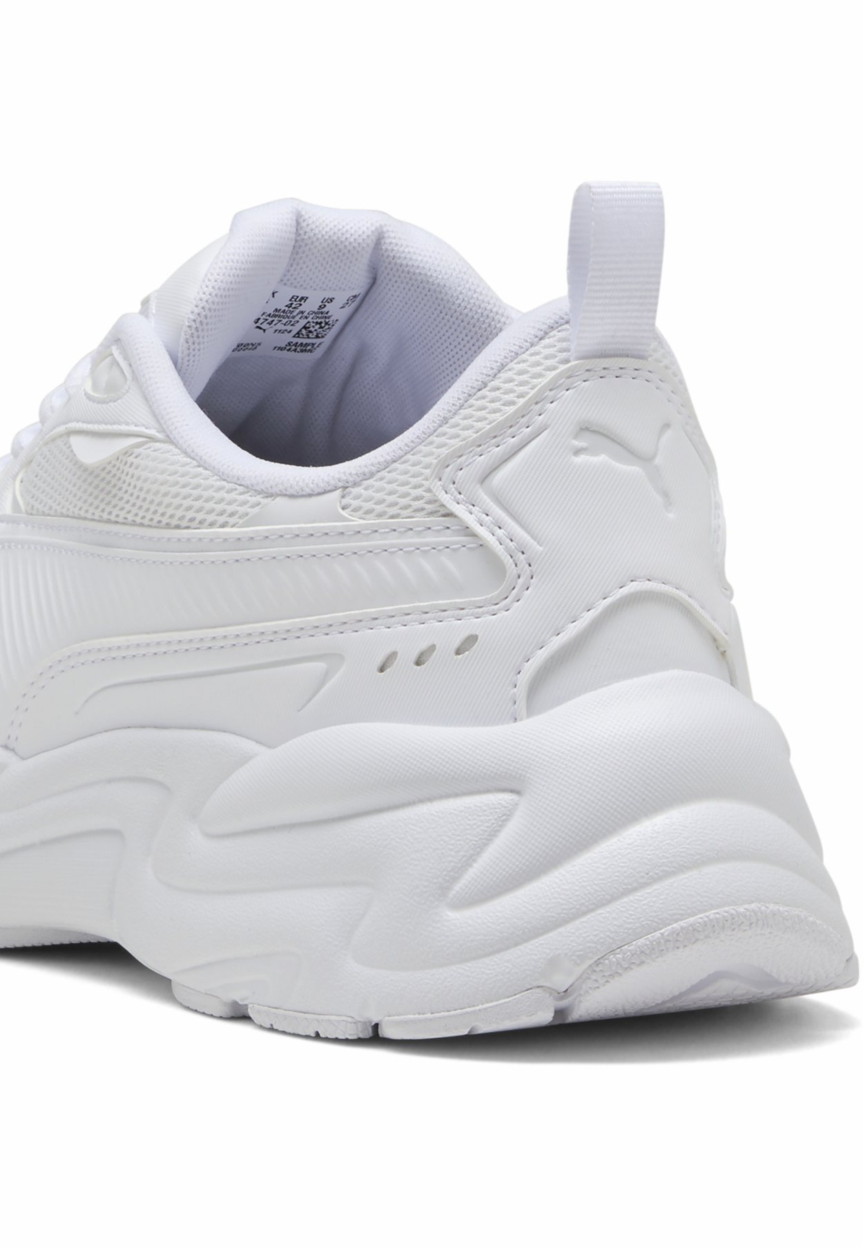 Sneaker low