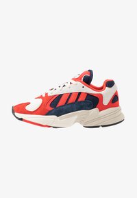 Adidas Originals Yung 1 Torsion System Running Style Shoes Sneakers Core Black Carbon Svart Zalando Se Adidas Originals Yung 1 Torsion System Running Style Shoes Sneakers Core Black Carbon Svart Zalando Se