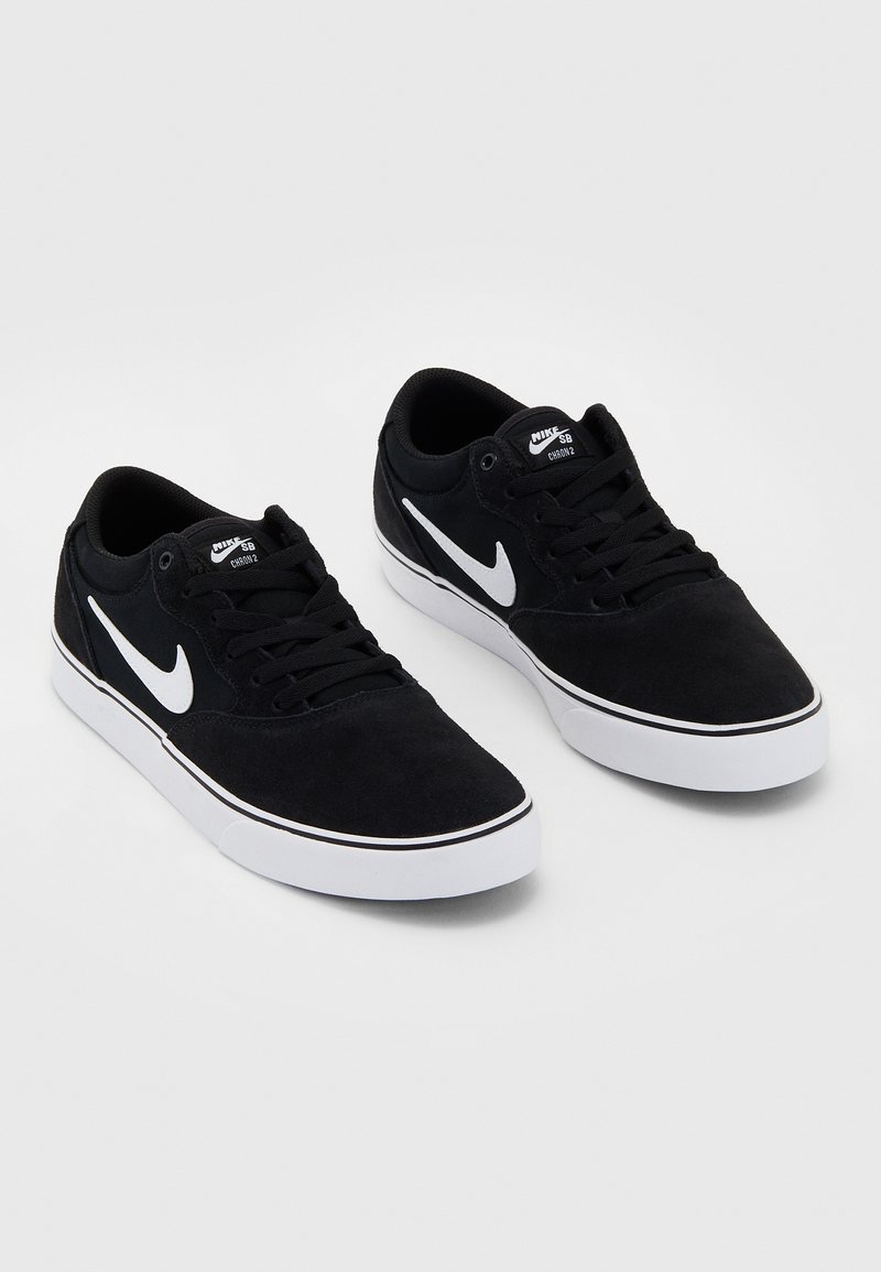 Nike SB CHRON 2 UNISEX - Sportbačiai - black/white/juoda - Zalando.lt