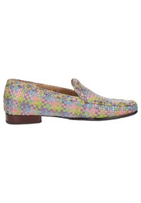 Mocassins tissés multicolores avec une semelle plate. La partie supérieure présente un motif en damier dans des teintes de rose, vert, bleu et lavande.