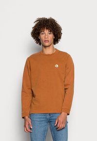 Nudie Jeans RUDI SUNSET - Camisola - burnt orange