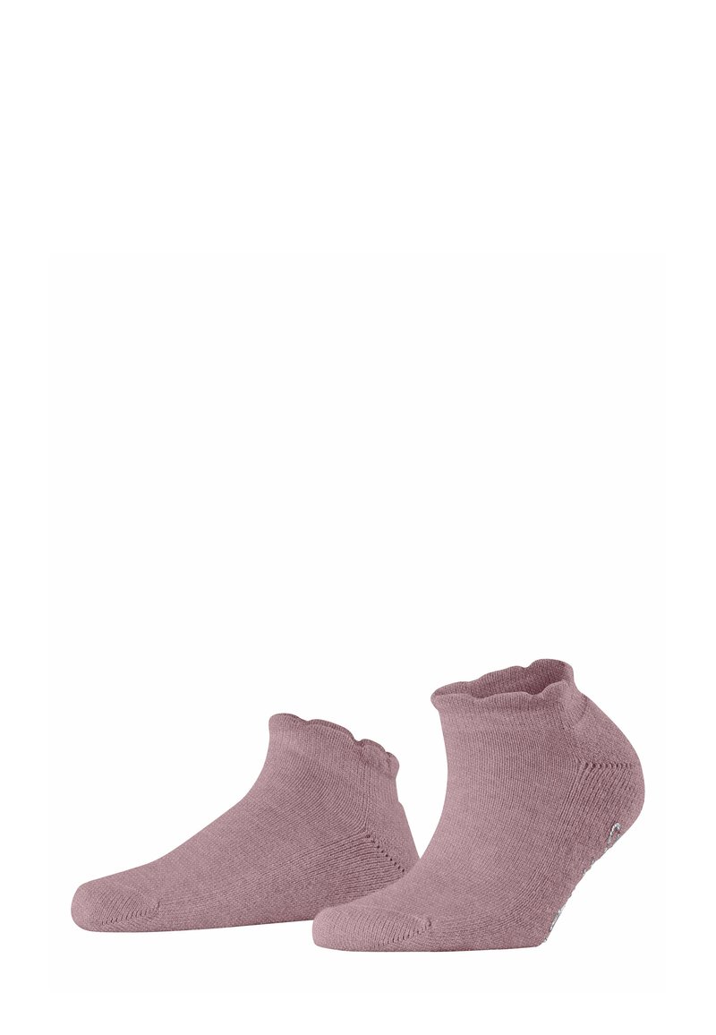 Enkellange sokken in een zachte mauve kleur, voorzien van een golvende bovenrand, gemaakt van een rekbare katoenmix met verstevigde teen en hak.