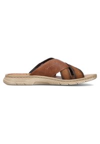 Sandales à glisser en cuir marron avec un design perforé, un détail de bride croisée et une semelle en caoutchouc beige texturée pour une meilleure adhérence.
