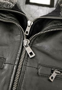 bugatti Lederjacke - schwarz