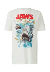 Weißes Baumwoll-T-Shirt mit grafischem Druck eines Hais, dem Text "JAWS" und verschiedenen Elementen vom Meer. Kurze Ärmel und Rundhalsausschnitt.