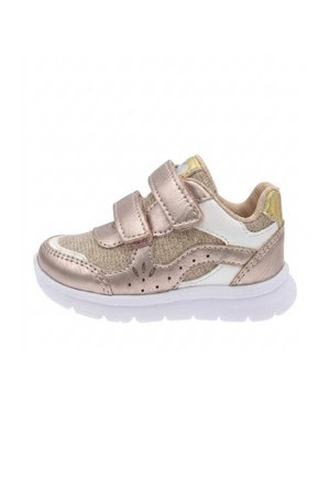 Sneaker per bambini bianca e in oro rosa metallizzato con due cinturini in velcro regolabili e suola in gomma bianca.