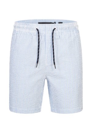 Ba shorts de baño a rayas azul claro y blancas con cinturilla elástica y cordón ajustable. Tejido texturizado, de longitud a mitad del muslo.