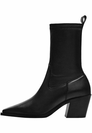 Ankle boots - black