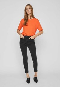 VILA BOXY  - Camiseta básica - tigerlily