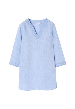 Tunică din in de culoare albastru deschis, cu decolteu în V, mâneci trei sferturi și broderie decorativă la decolteu și la manșete. Croială simplă, lejeră.