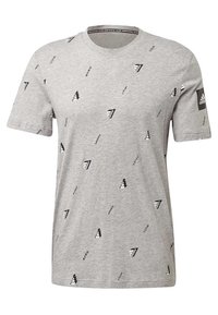 Szara bawełniana koszulka z krótkim rękawem, z powtarzającym się czarnym wzorem logo oraz prążkowanym okrągłym dekoltem. Logo Adidasa na prawej rękawie.