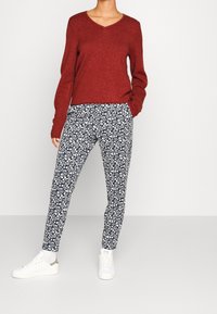 VILA Stickad tröja - red