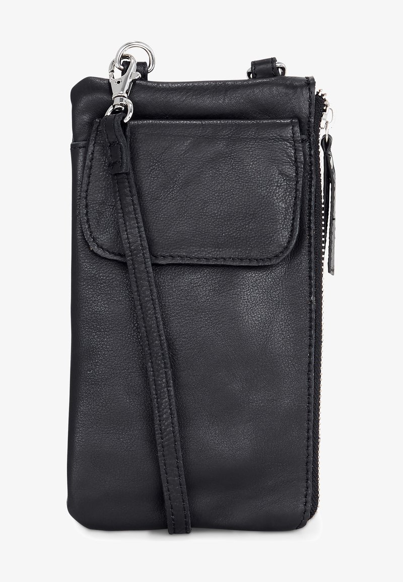 Borsa a tracolla nera in pelle con superficie testurizzata, chiusura a zip, tasca frontale con patta e tracolla regolabile. Presenta dettagli in metallo argentato.