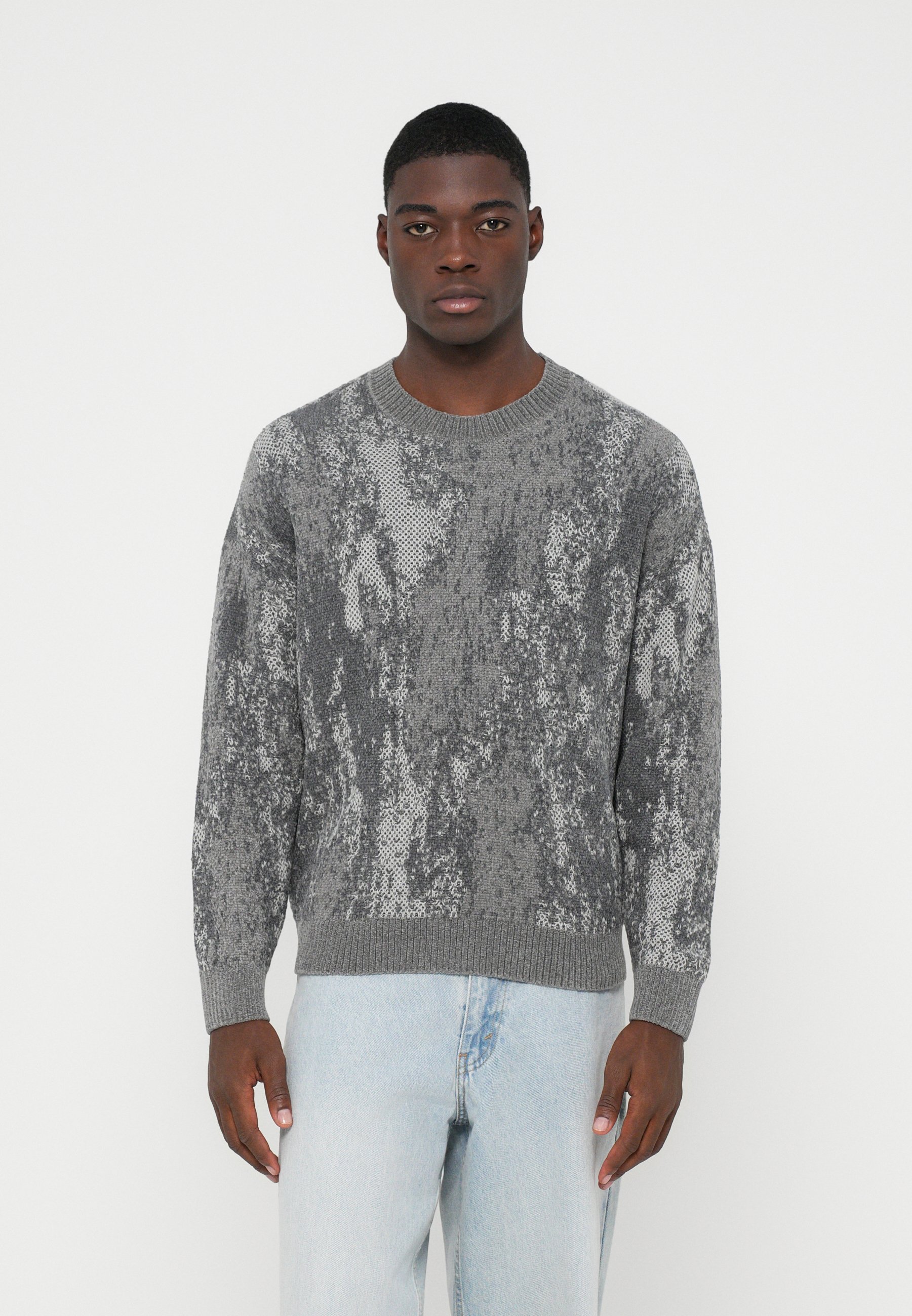 Hollister Co. TOKYO THRIFTED CREW - Jumper - grey - Zalando.co.uk