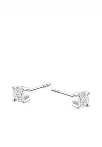 Srebrne kolczyki w kształcie sztyftów, ozdobione okrągłymi, przezroczystymi kamieniami szlachetnymi w kwiatu prong, z gładkim, wypolerowanym wykończeniem i eleganckimi zapięciami na sztyfcie.