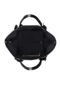 Mustassa nahkatosissa on vahvat kahvat, tilava sisustus ja vetoketjullinen tasku. Pehmeä kangaspäällyste. Ei näkyviä ulkoisia koristeita.