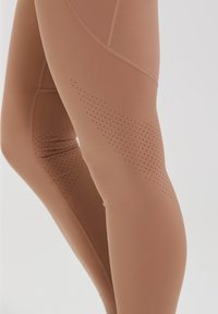 Endurance Tights -  beaver fur