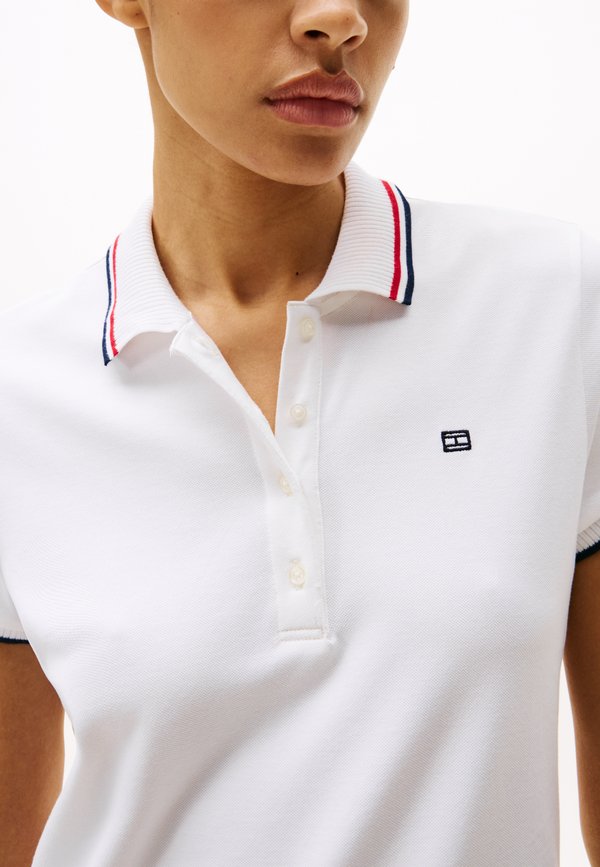 SPORTY FEMININE DRESS - Shirt dress