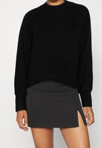 Pieces Stickad tröja - black