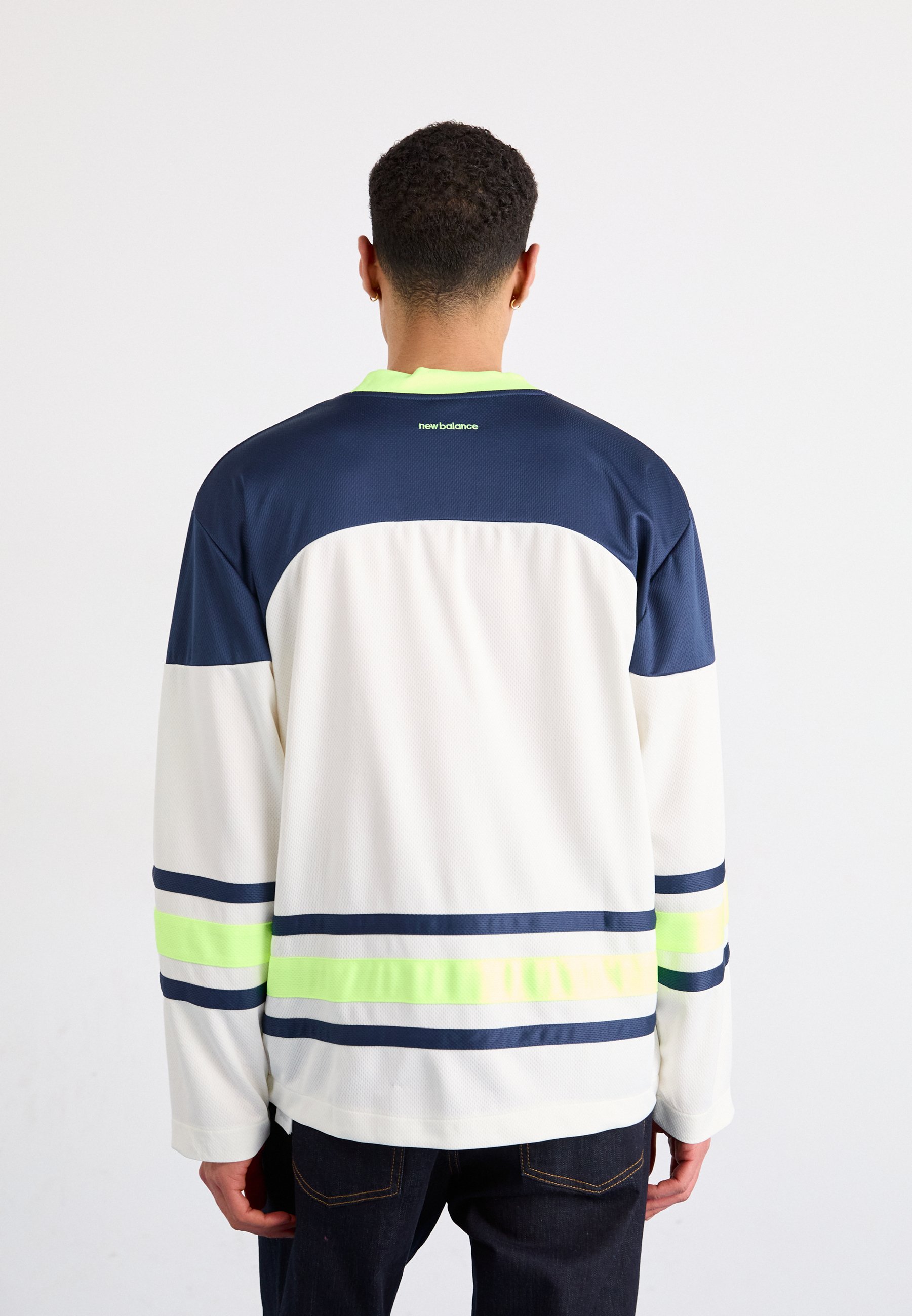 【New Balance】Hoops Hockey Jersey Hoops Hockey Jersey - Joe's New Balance Outlet