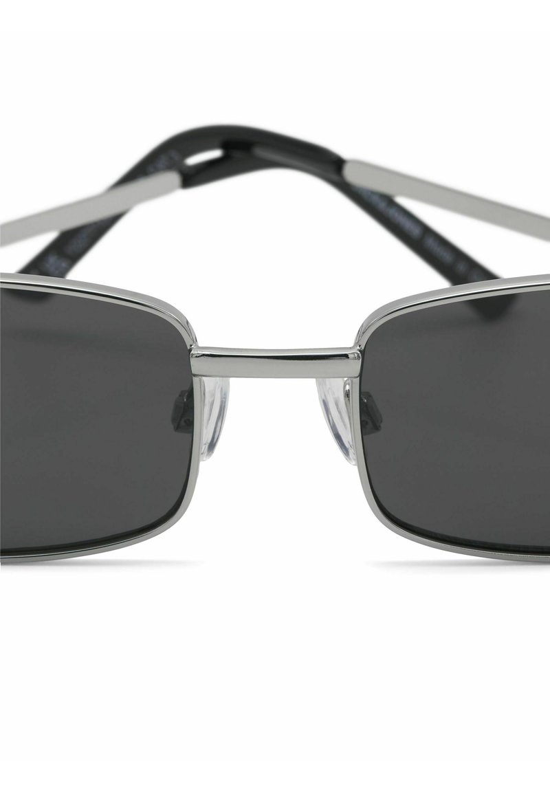 Borneobulletin Gafas De Sol Amtzger Precio Lentes De Mujeres 2020