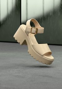 Niet geselecteerd, beige