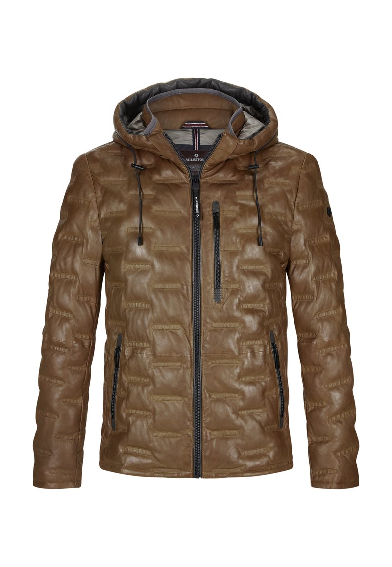 Braune Pufferjacke aus Leder mit strukturiertem Finish, ausgestattet mit einer Kapuze, einem Frontreißverschluss und zwei seitlichen Reißverschlusstaschen.