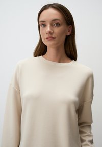 Jimmy Key CREW NECK LONG SLEEVED - Felpa - beige
