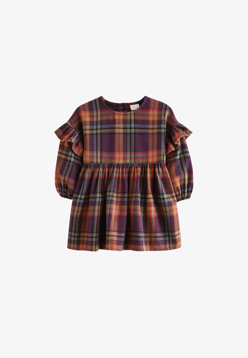 Ruudullinen mekko, jossa on pitkät puffihelmaiset hihat, frillikoristeet, pyöreä pääntie ja liehuva hame. Värit sisältävät purppuraa, punaista ja keltaista.