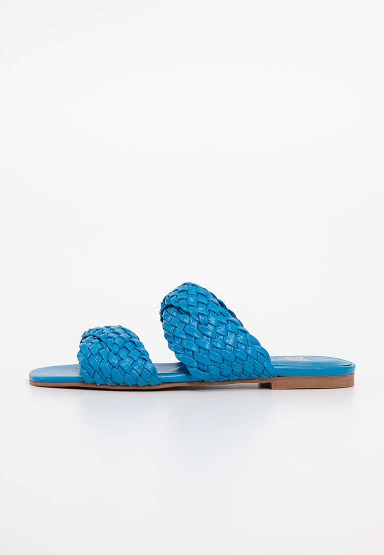 RIANI Muiltjes blauw