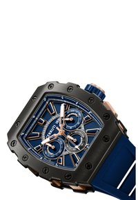 Reloj Cerruti 1881 con un dial azul y acentos en oro rosa, caja octagonal negra, subdiales de cronógrafo y correa de goma azul.