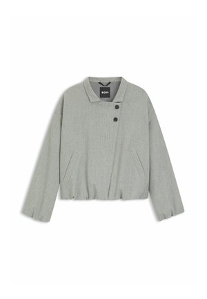 Jasnoszara krótka kurtka z teksturowanej tkaniny. Posiada kołnierz szalowy, dwa guziki i boczne kieszenie. Elastyczny dół i długie rękawy.