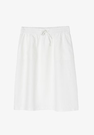 Fustă albă din in, cu talie elastică și șnur de ajustare. Are două buzunare laterale și o siluetă dreaptă, cu o textură netedă.