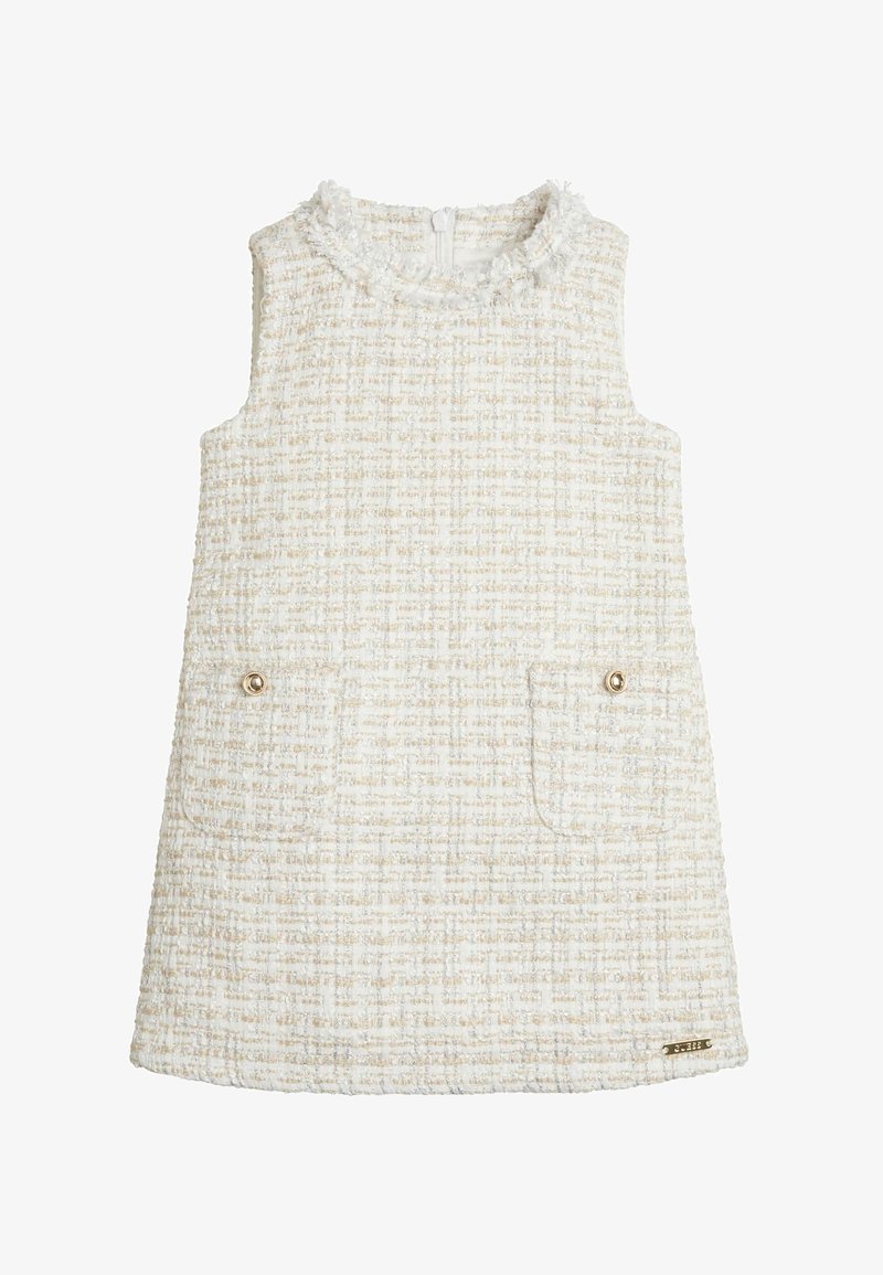 Robe sans manches en tweed crème texturé avec des accents de fil doré, dotée de deux poches avant et d'un col rond orné de volants.