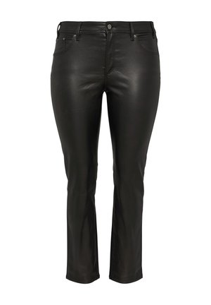 Jeans en faux cuir noir avec une coupe slim, design à cinq poches et détails de couture subtils. Longueur crop avec un ourlet légèrement évasé.