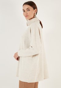 LELA Pulover - cream color