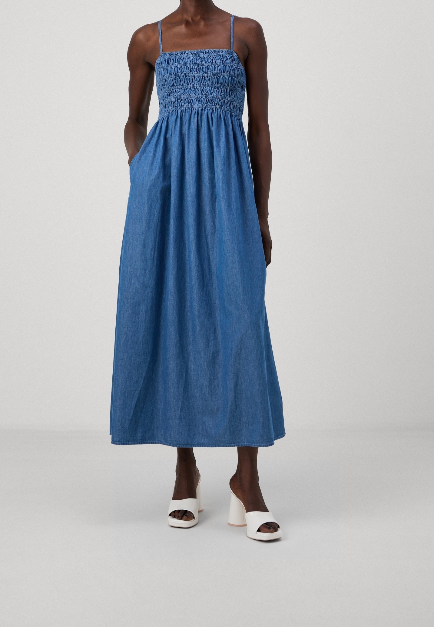 dress cocktail short Lace Appliquéd Backless Lace-up Short Cocktail Dress – Alizeal
