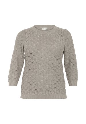 Suéter de punto gris claro con un patrón texturizado en forma de concha, cuello redondo y mangas de tres cuartos. Con puños y bajo acanalados.